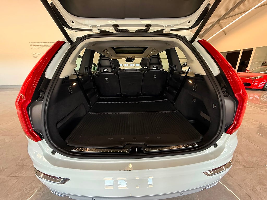 Volvo XC90 2017 - miniatyr 25