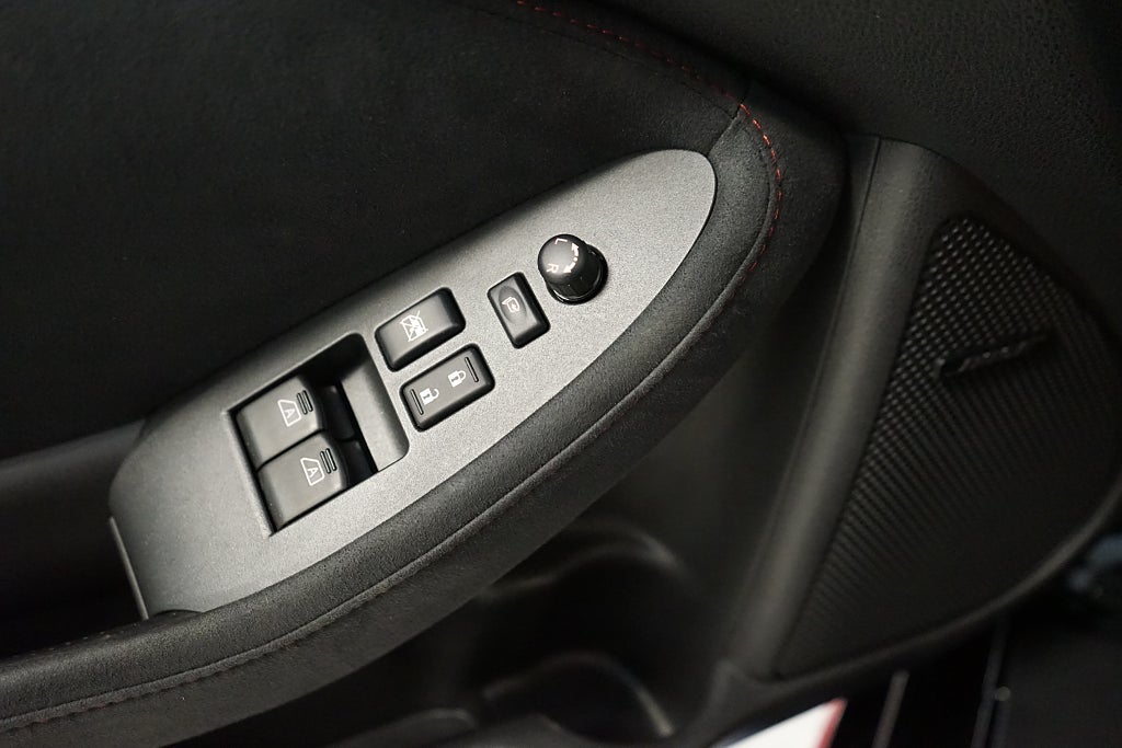 Nissan 370 Z 2015 - miniatyr 5