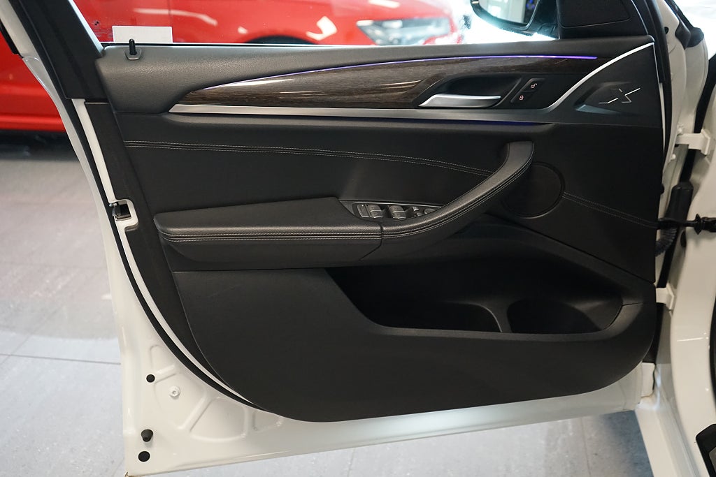 BMW X3 2019 - miniatyr 4