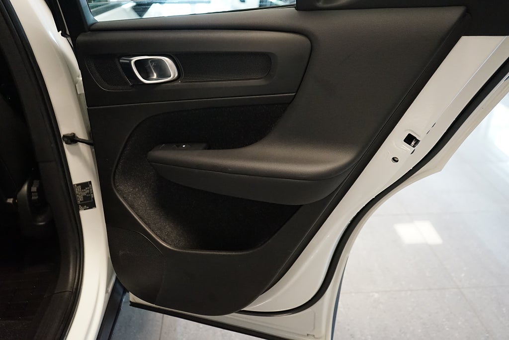 Volvo XC40 2019 - miniatyr 19