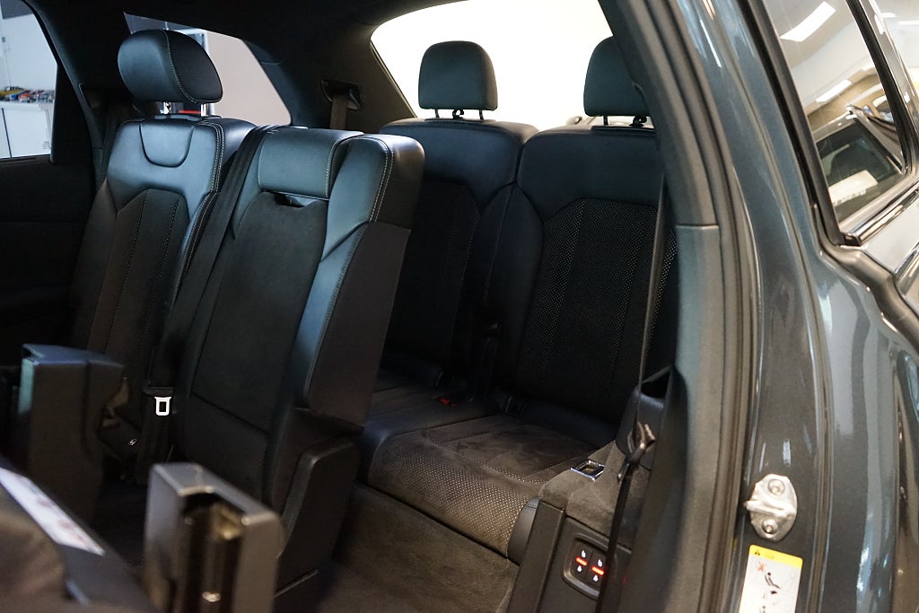 Audi Q7 2018 - miniatyr 19