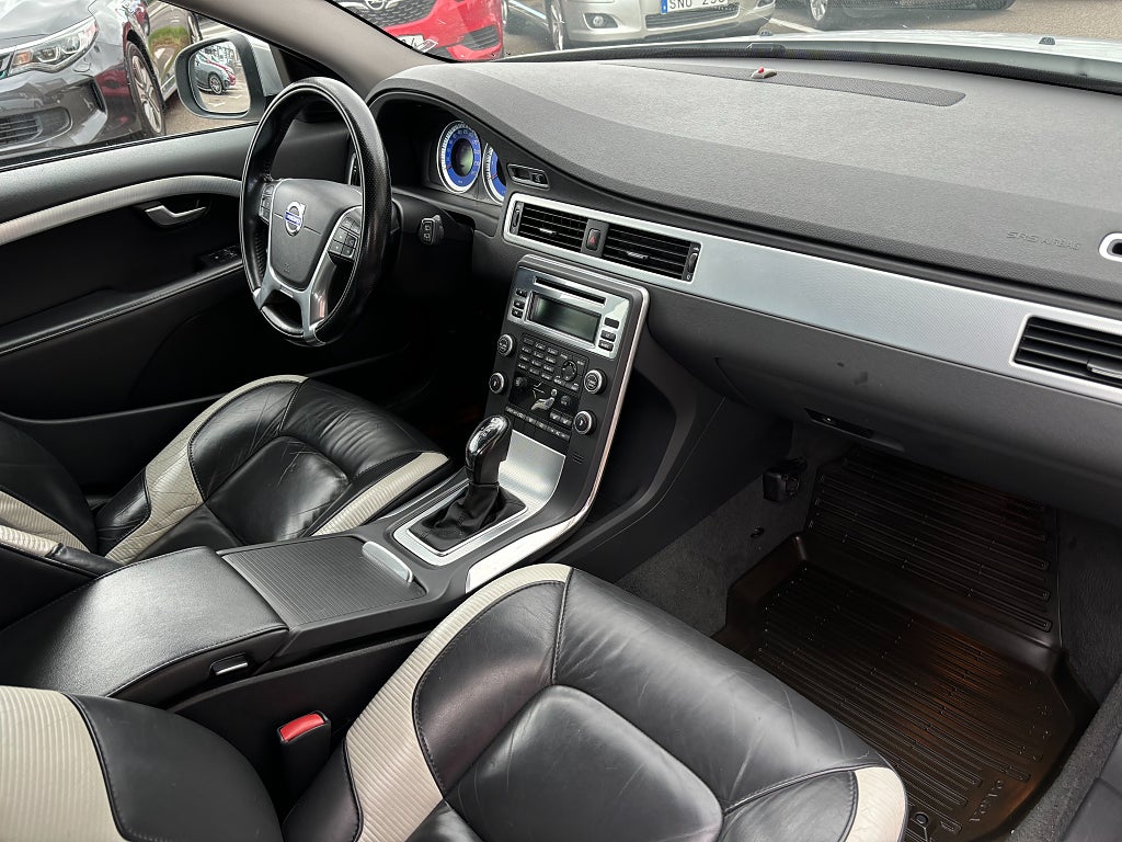 Volvo V70 2011 - miniatyr 20
