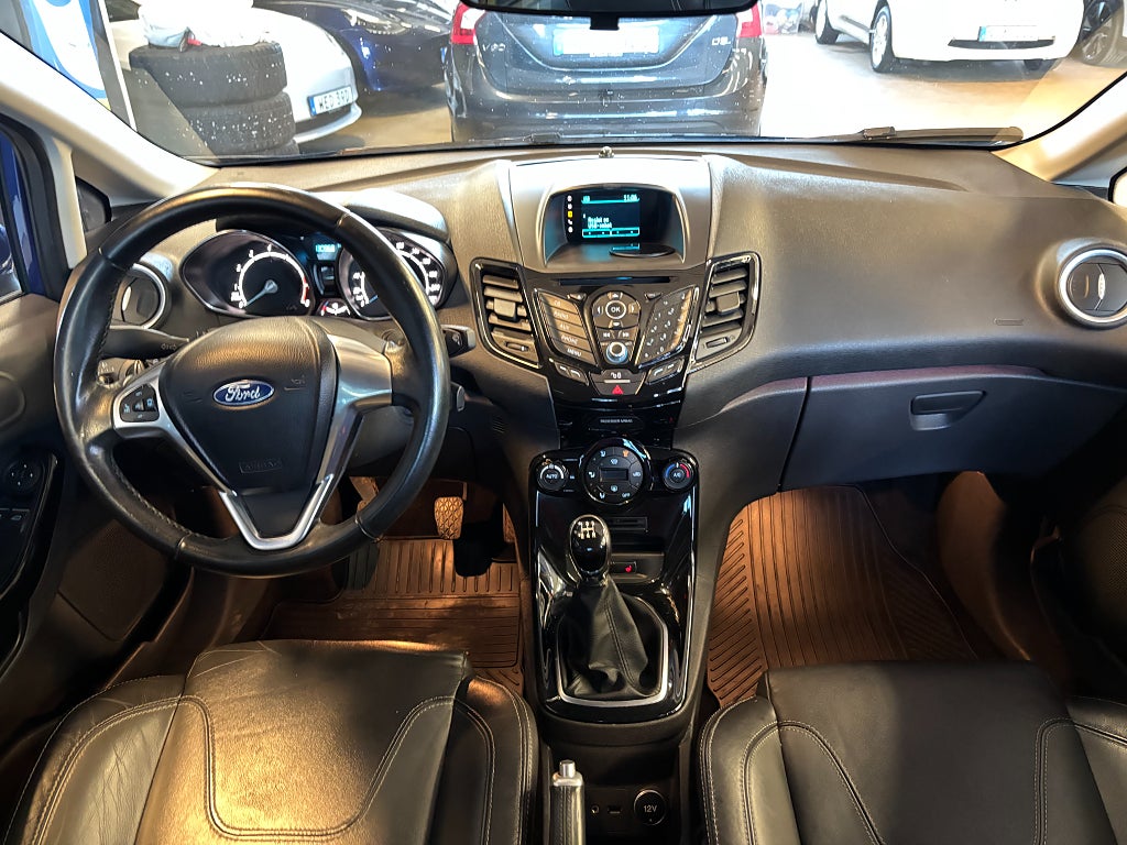 Ford Fiesta 2015 - miniatyr 12