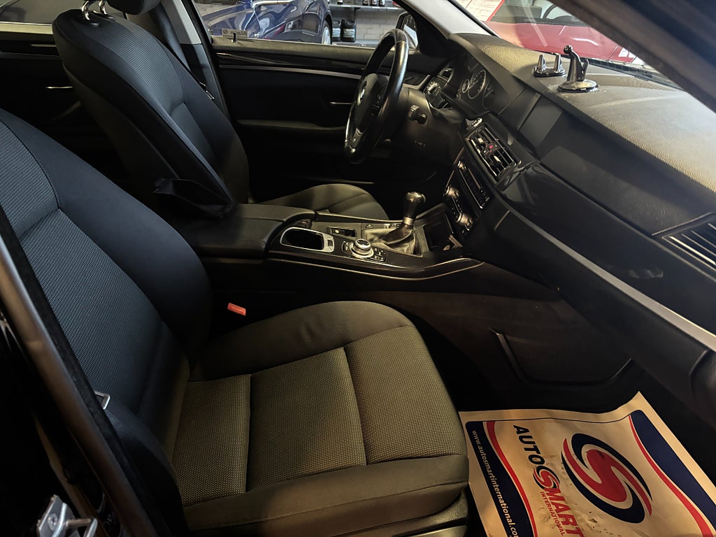 BMW 520 2012 - miniatyr 13