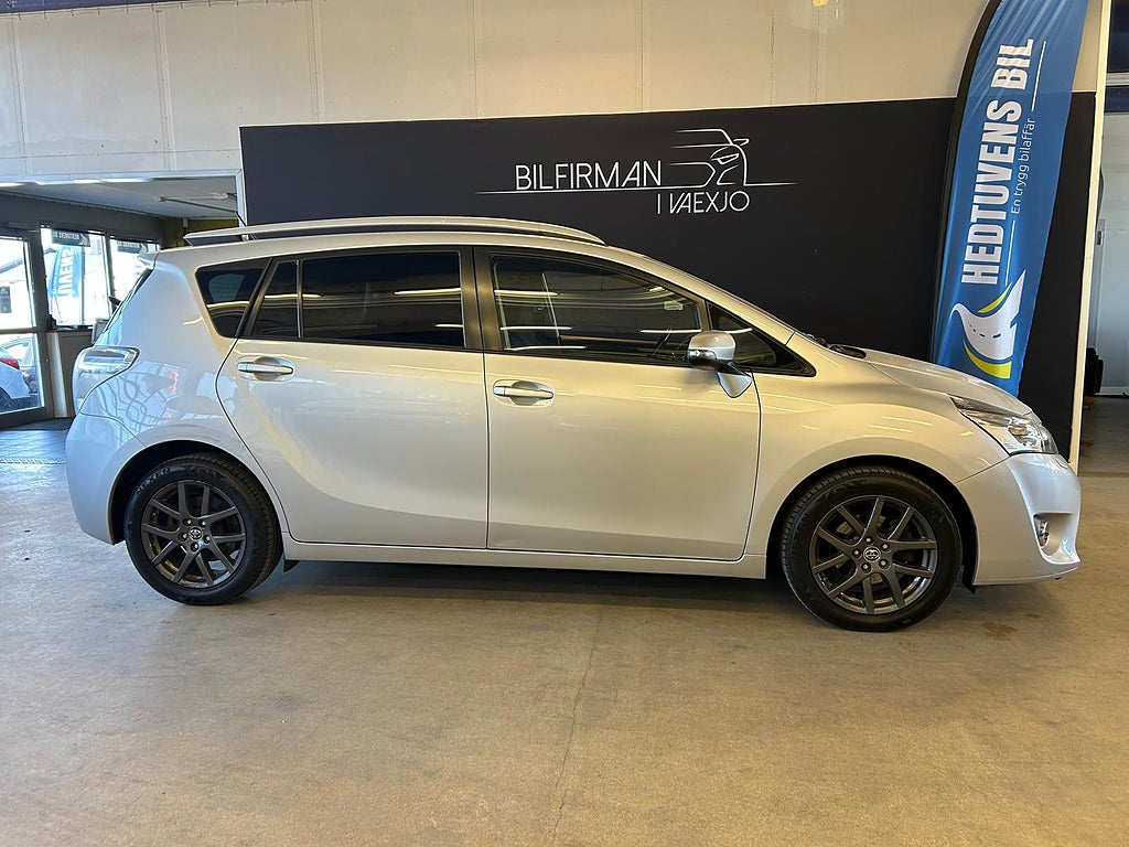 Toyota Verso 1,6D 7-sits Edition Feel /Drag /Backkamera/Nybesiktigad