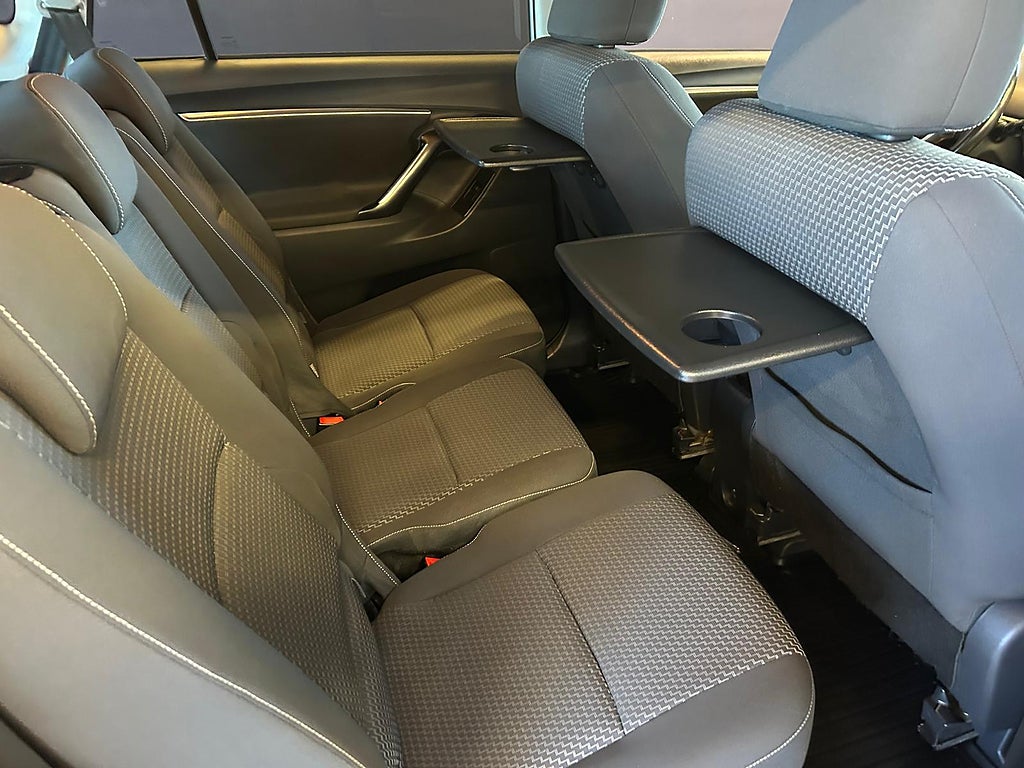 Toyota Verso 2015 - miniatyr 8