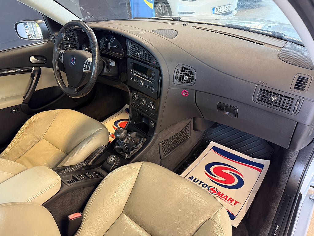 Saab 9-5 2009 - miniatyr 15