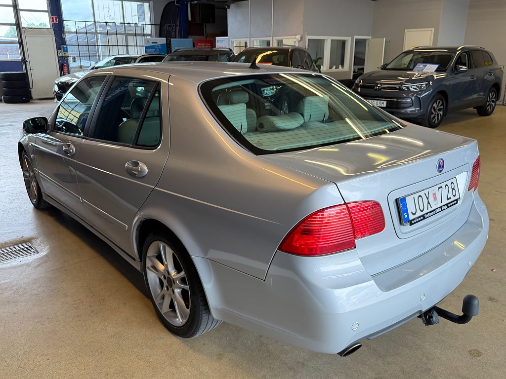 Saab 9-5 2009 - miniatyr 7