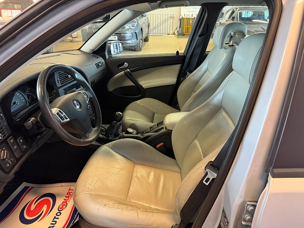 Saab 9-5 2009 - miniatyr 8