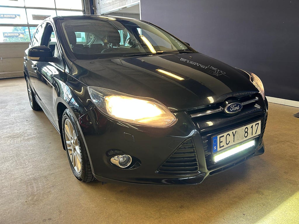 Ford Focus 2013 - miniatyr 6