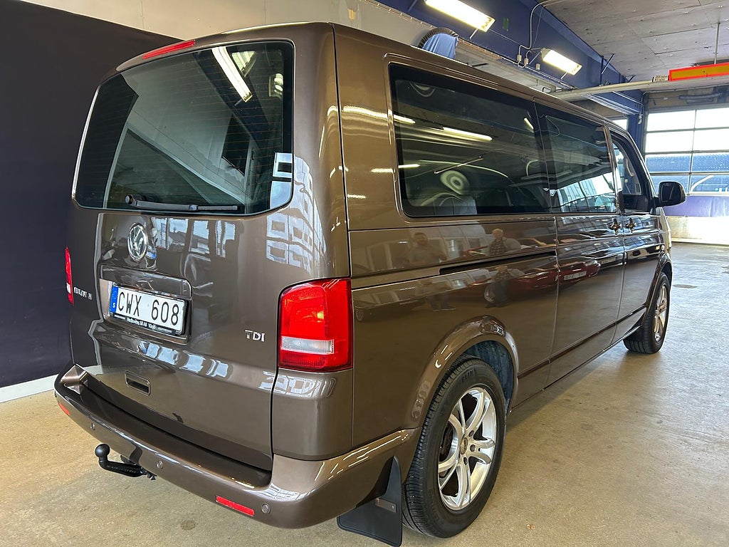 Volkswagen Multivan 2012 - miniatyr 4