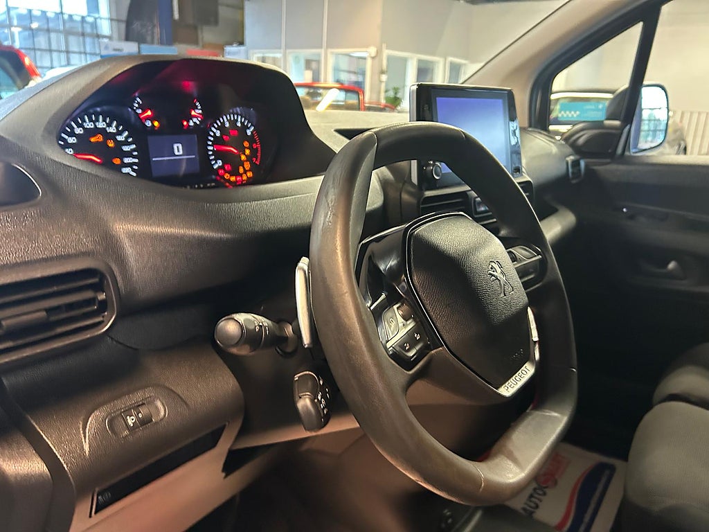 Peugeot Partner 2020 - miniatyr 24