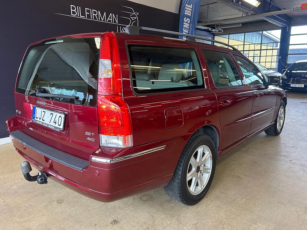 Volvo V70 2007 - miniatyr 2
