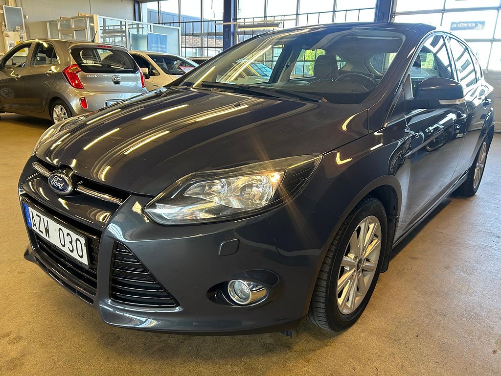 Ford Focus 2013 - miniatyr 6