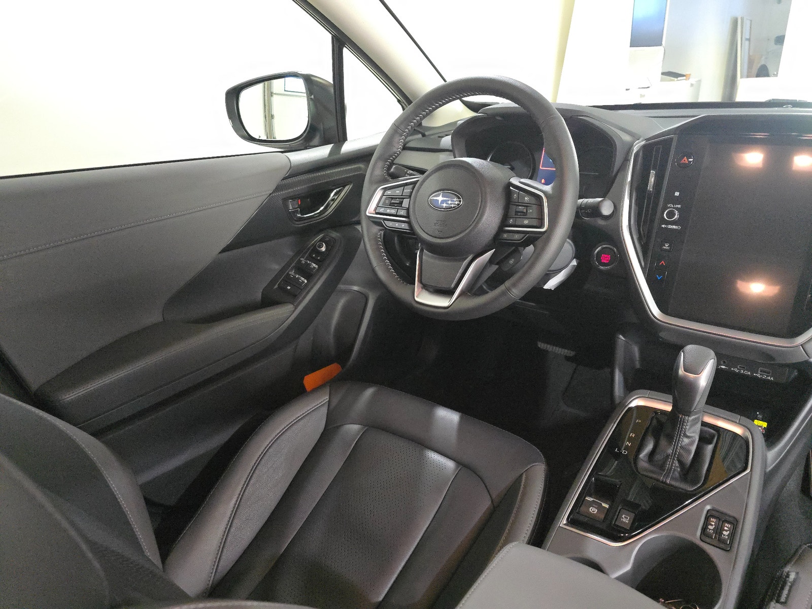 Subaru Crosstrek Touring AWD e-Boxer | DEMO | V-Hjul & M-Värm 2025 - miniatyr 13