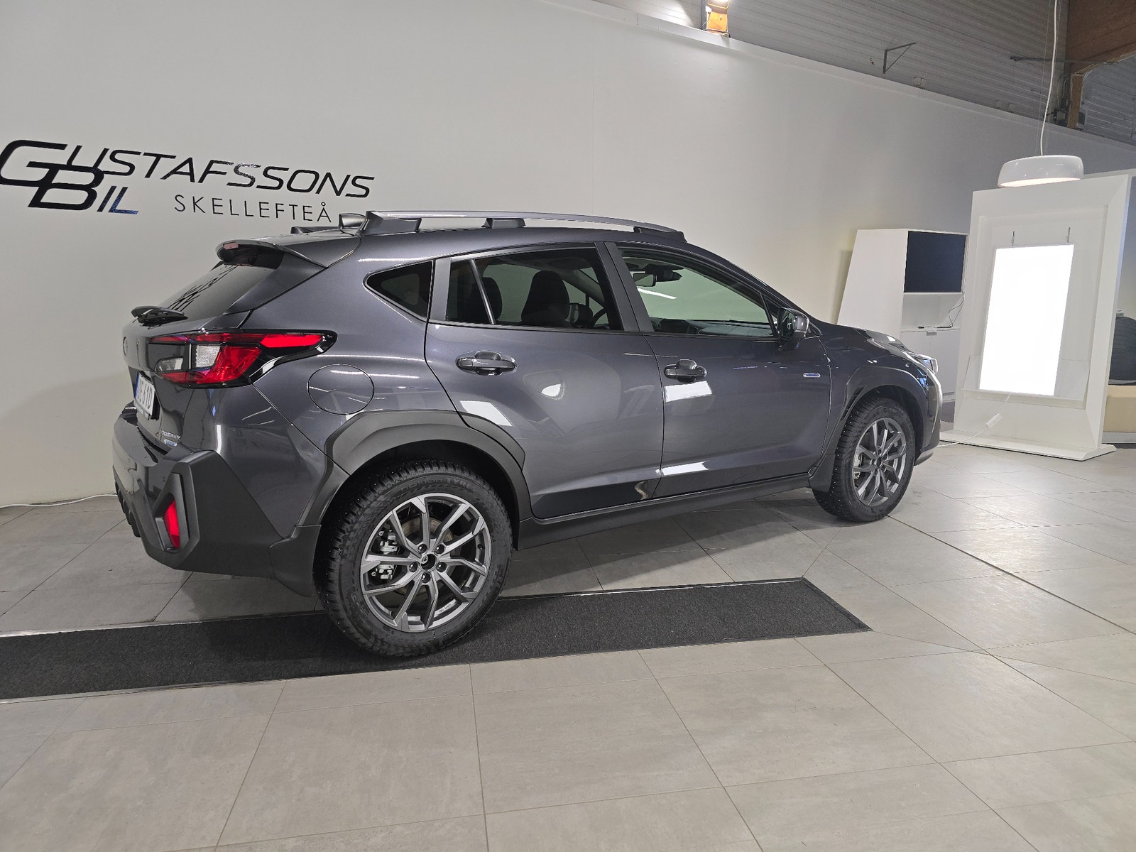 Subaru Crosstrek Touring AWD e-Boxer | DEMO | V-Hjul & M-Värm 2025 - miniatyr 4