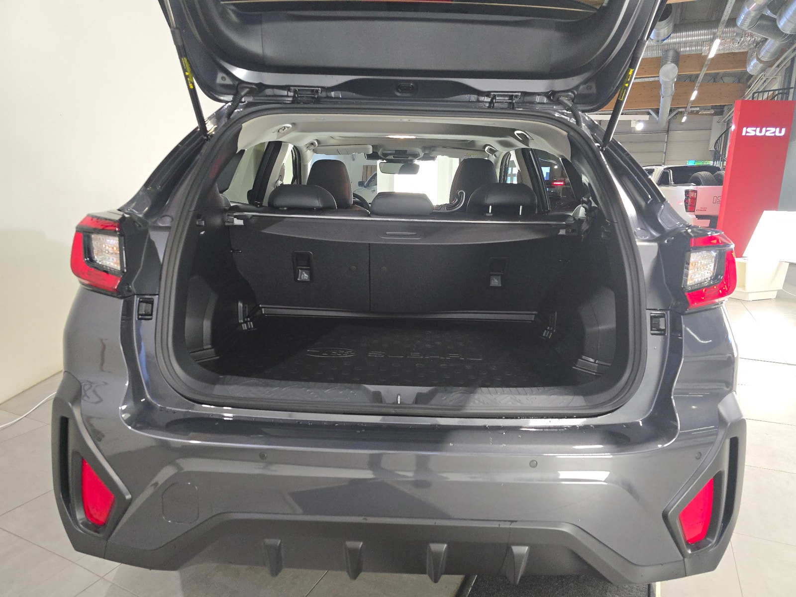 Subaru Crosstrek Touring AWD e-Boxer | DEMO | V-Hjul & M-Värm 2025 - miniatyr 6