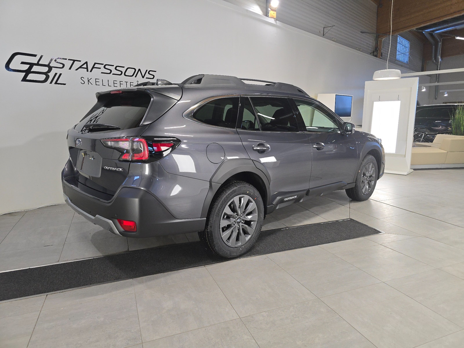 Subaru Outback Adventure AWD xFuel | V-hjul, Drag, Motorvärmare 2025 - miniatyr 4