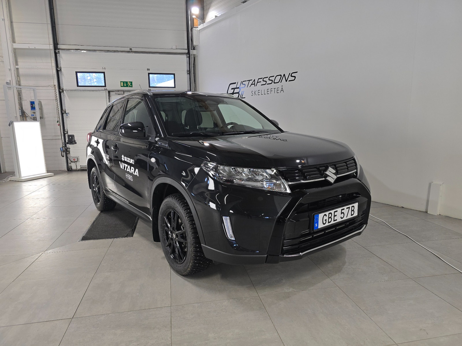 Suzuki Vitara 1.4T Hybrid AWD | V-Hjul M-Värm 2026 - miniatyr 2