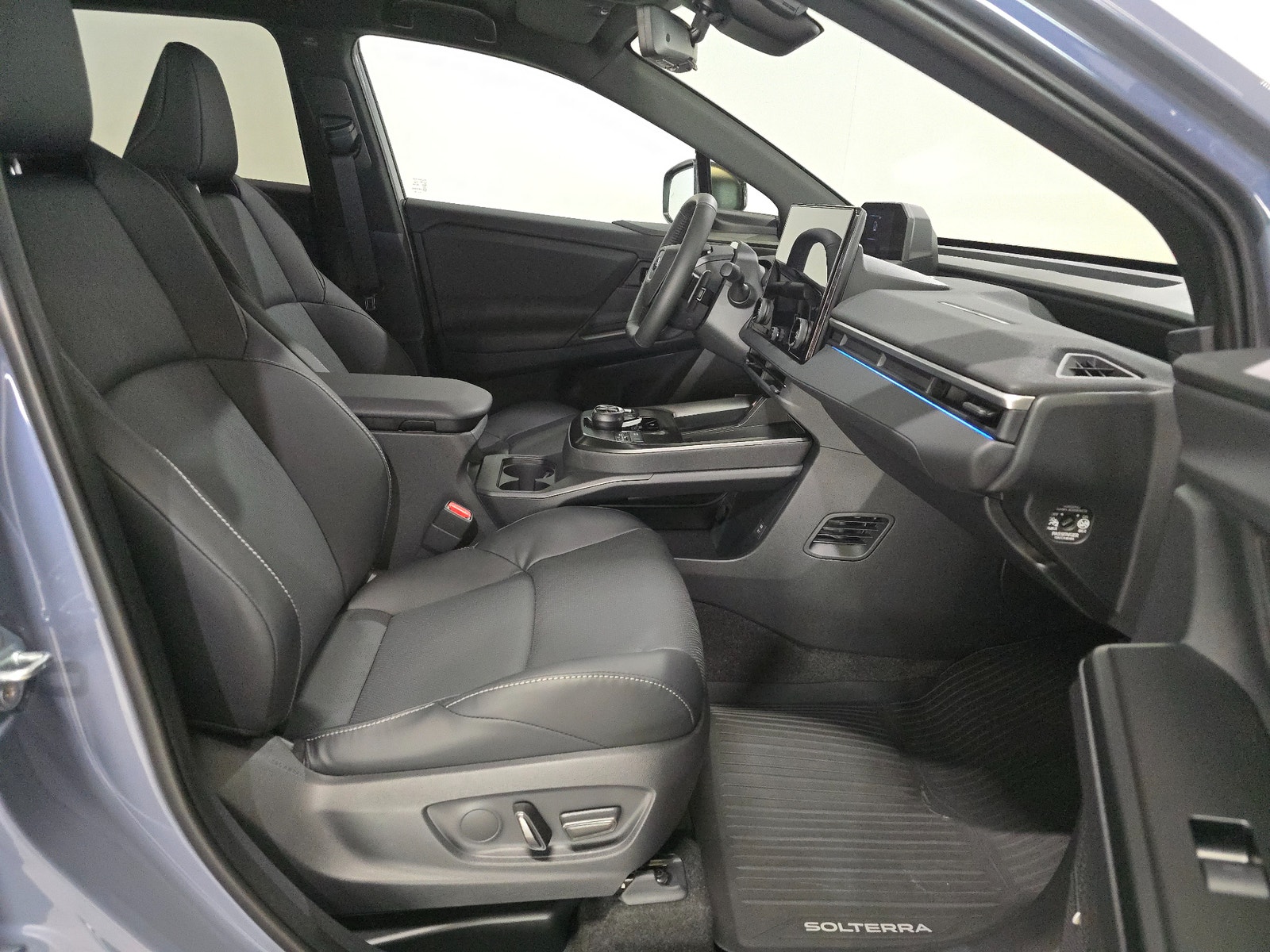 Subaru Solterra Touring AWD 73.1 kWh 2026 - miniatyr 6