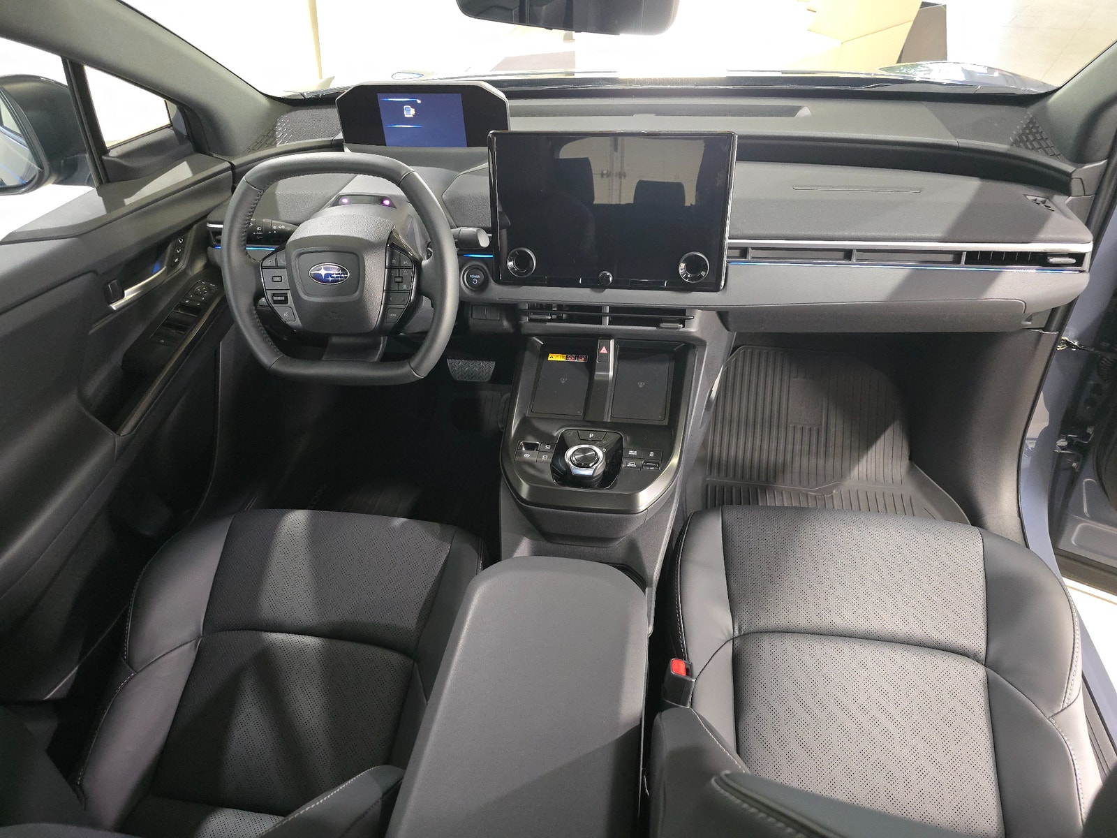 Subaru Solterra Touring AWD 73.1 kWh 2026 - miniatyr 8