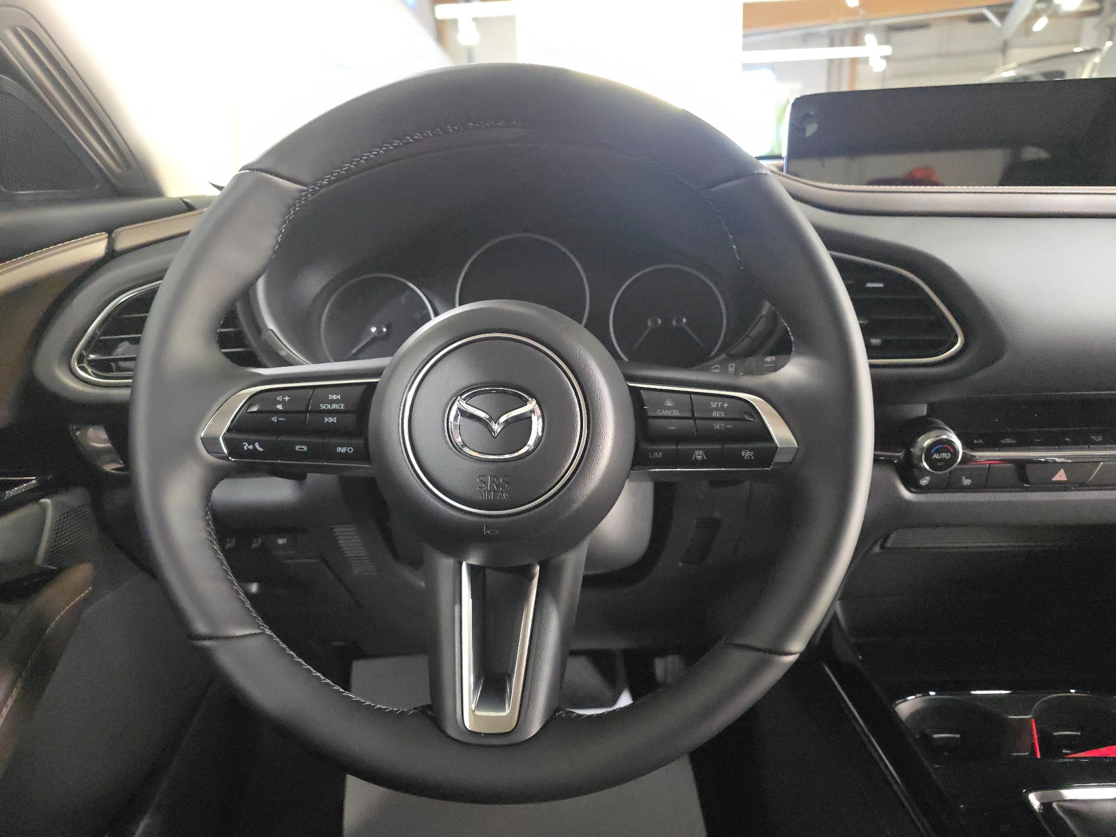 Mazda CX-30 TAKUMI 2.0 FWD e-SKYACTIV-X M Hybrid Euro 6 2026 - miniatyr 10