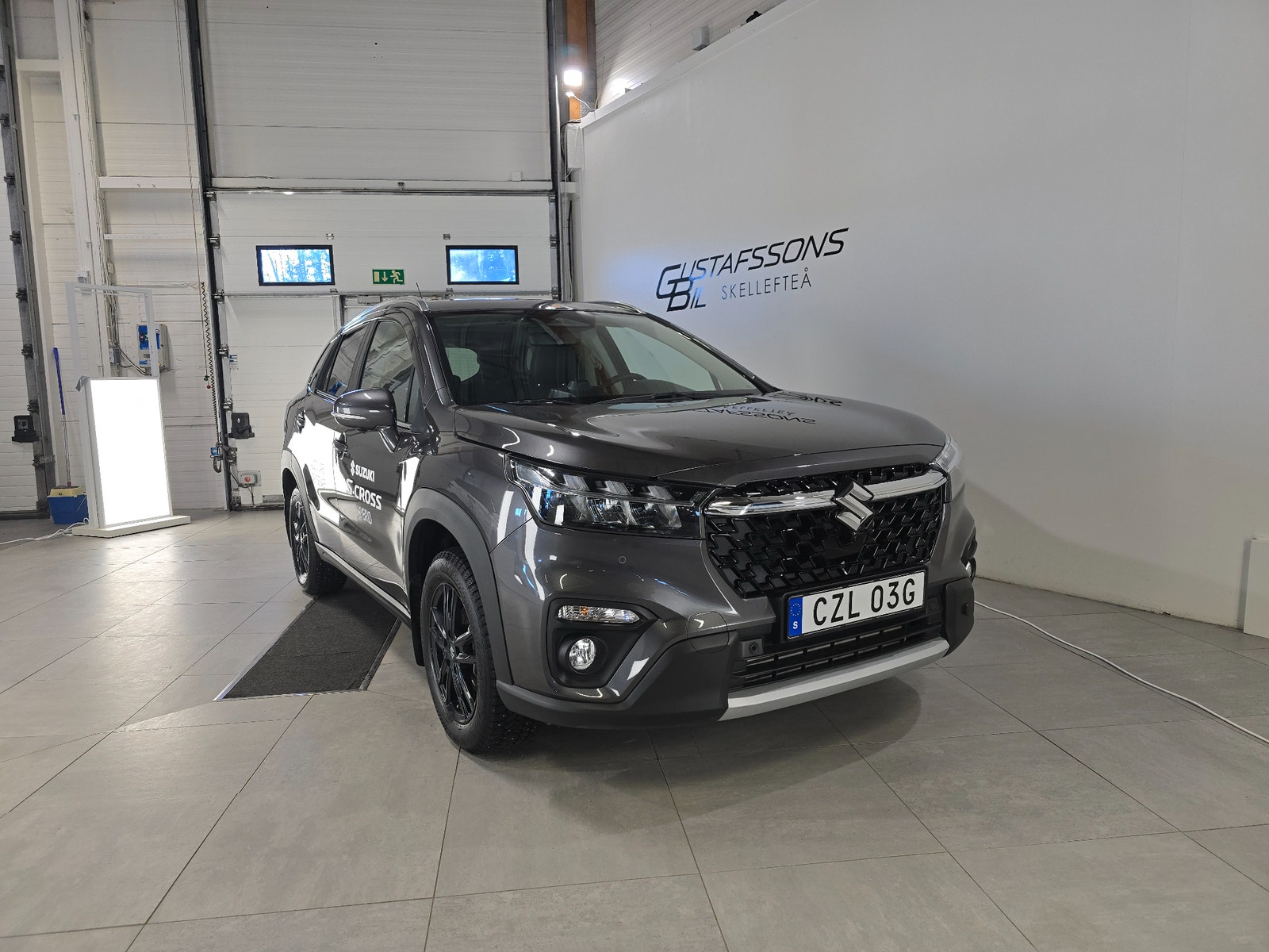Suzuki S-Cross Inclusive 1,4T Hybrid AllGrip Aut | V-hjul & M-värm 2025 - miniatyr 2