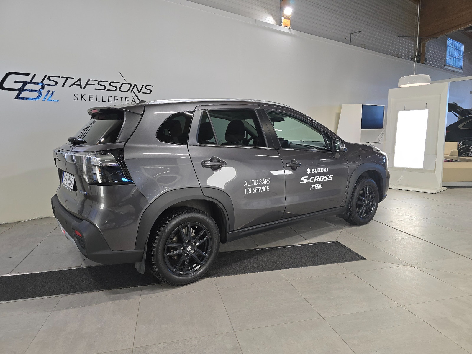 Suzuki S-Cross Inclusive 1,4T Hybrid AllGrip Aut | V-hjul & M-värm 2025 - miniatyr 4