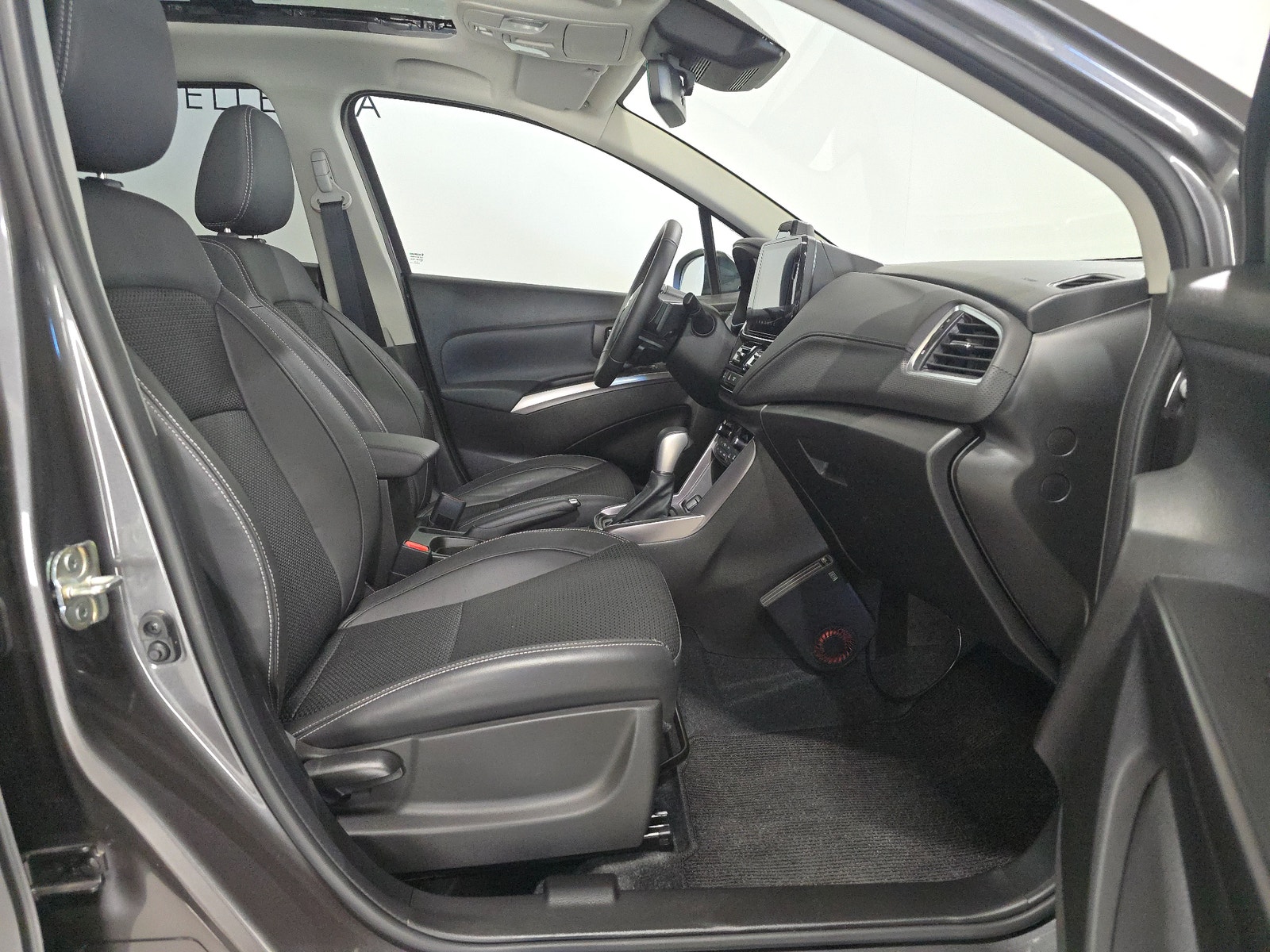 Suzuki S-Cross Inclusive 1,4T Hybrid AllGrip Aut | V-hjul & M-värm 2025 - miniatyr 6