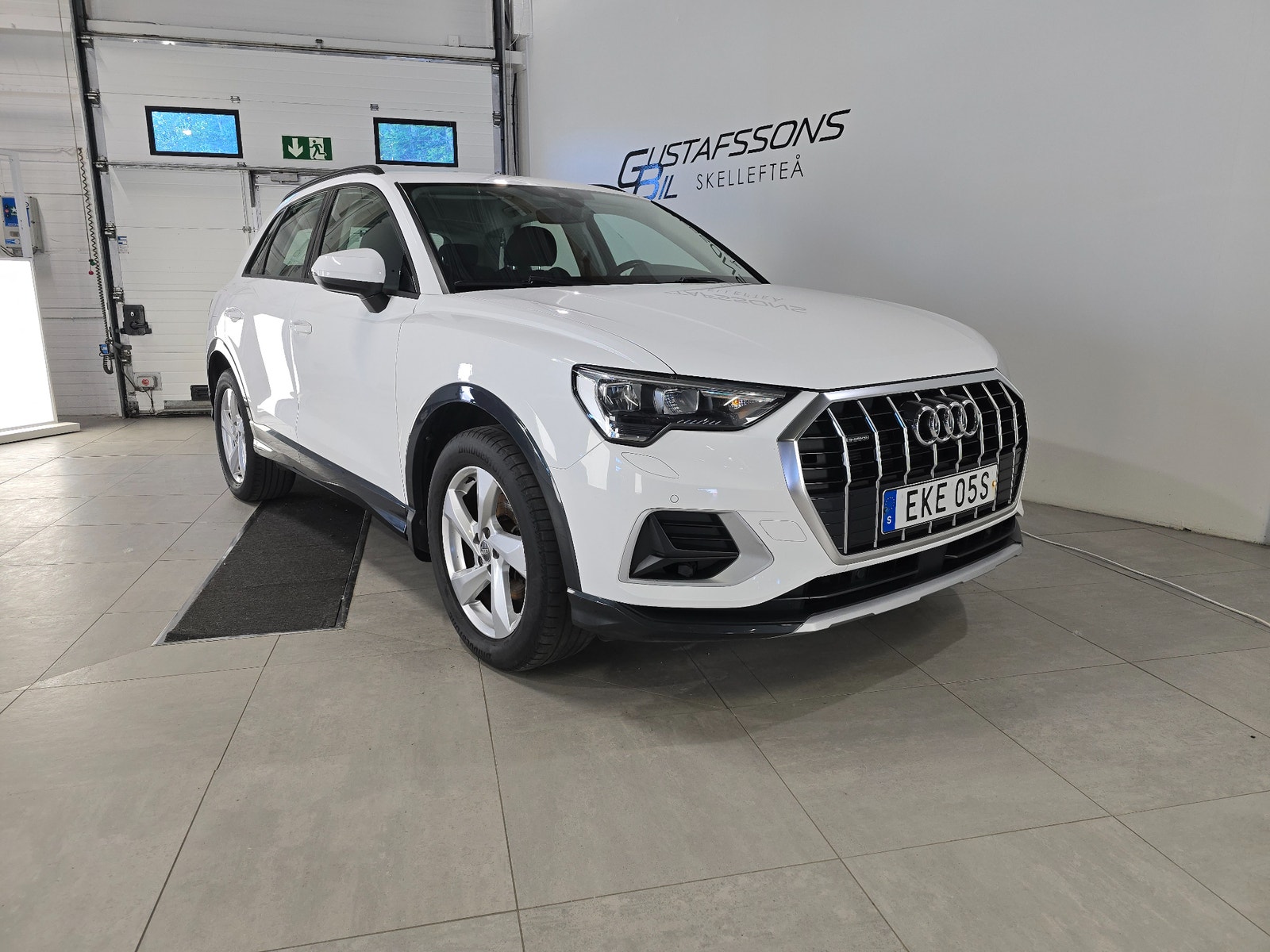 Audi Q3 35 TDI quattro Proline Advanced 2019 - miniatyr 2