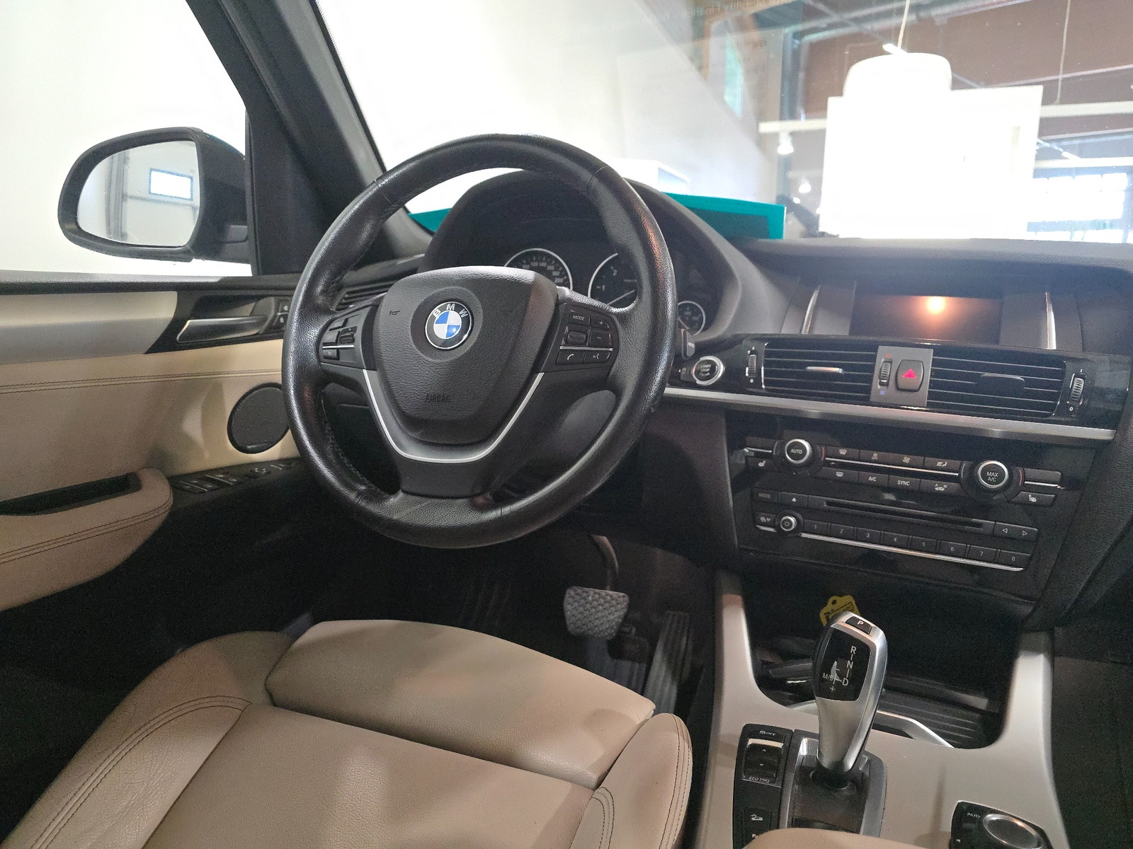 BMW X3 xDrive20d Steptronic | Drag, D-värm, V-hjul, Skinn, H/K 2016 - miniatyr 9