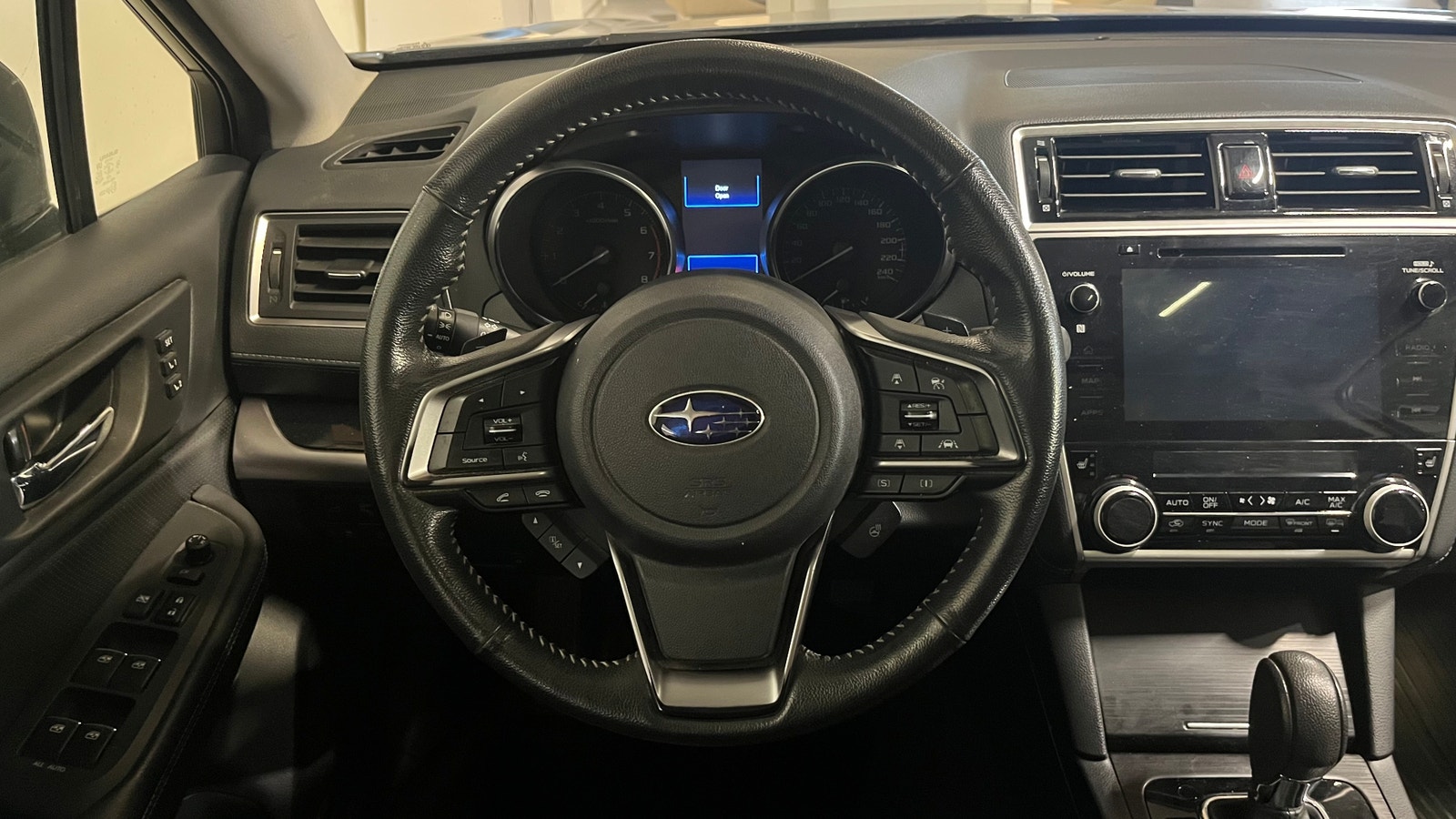 Subaru Outback 2.5 4WD Summit | V-Hjul M-Värm Drag LED-Ramp 2019 - miniatyr 10