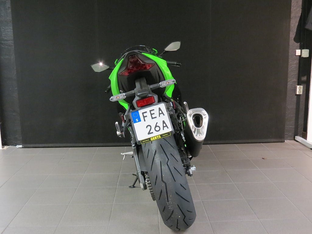 Kawasaki ZX-6R KAMPANJ 2026 - miniatyr 5