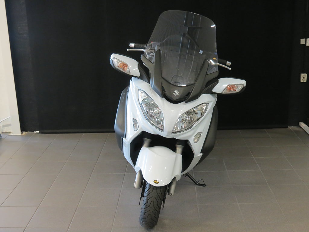 Suzuki AN 650 Z BURGMAN EXKLUSIVE 2013 - miniatyr 3