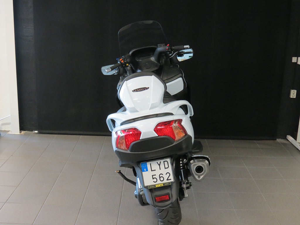 Suzuki AN 650 Z BURGMAN EXKLUSIVE 2013 - miniatyr 5