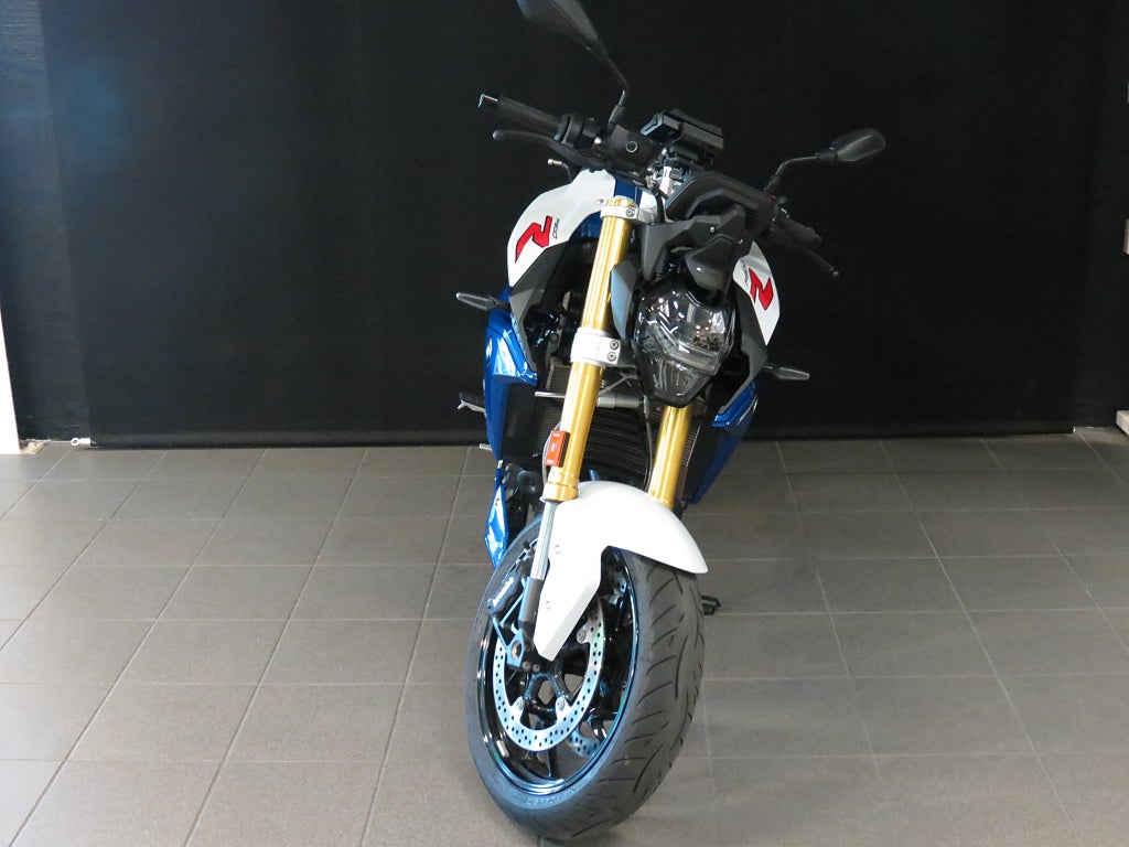 BMW F 900 R 2022 - miniatyr 3