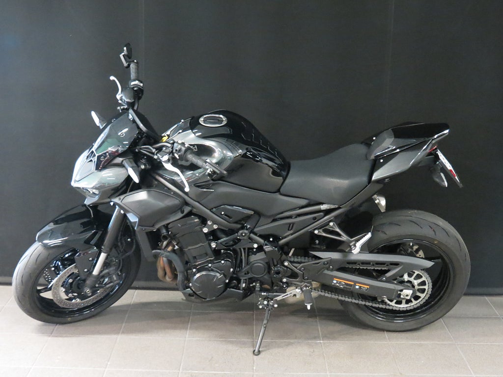 Kawasaki Z 900 2026 - miniatyr 2