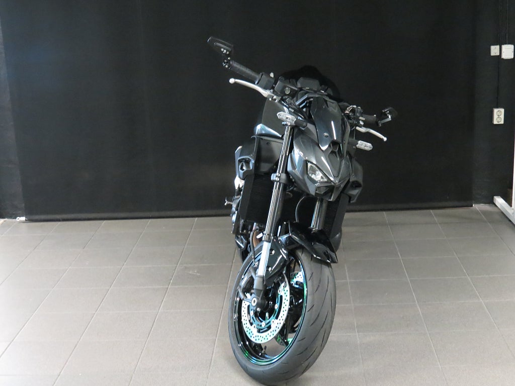 Kawasaki Z 900 2026 - miniatyr 3