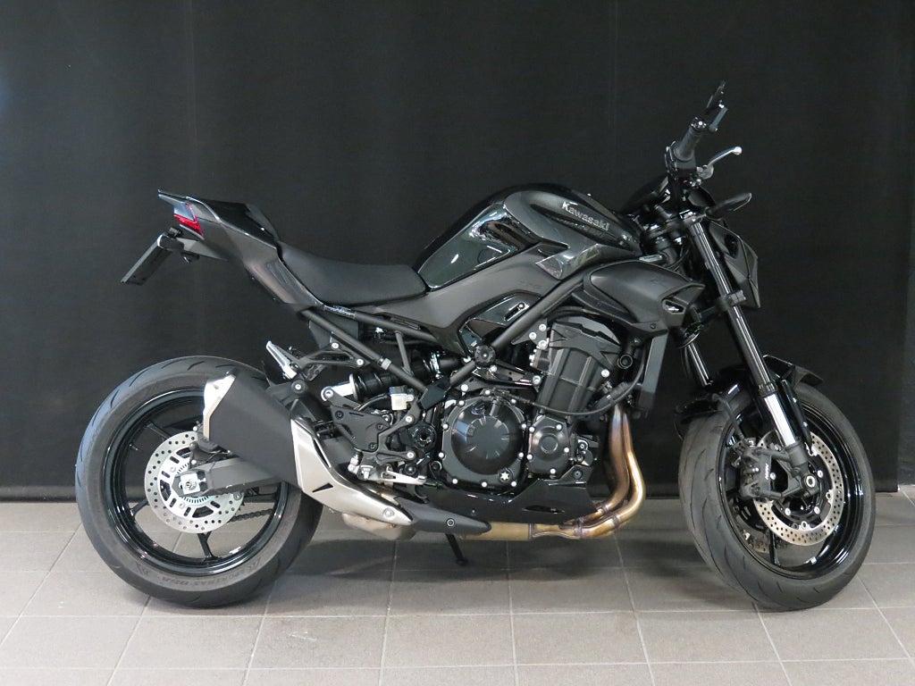 Kawasaki Z 900 2026 - miniatyr 4