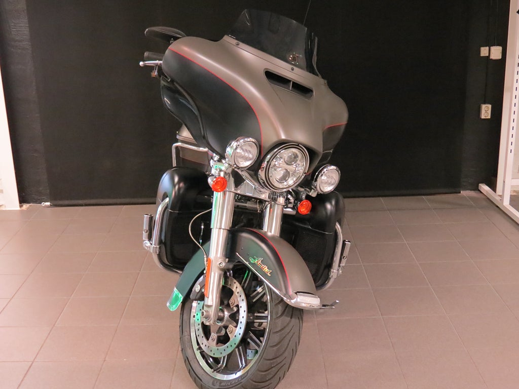 Harley-Davidson FLHTK ELECTRA GLIDE ULTRA LIMITED 2019 - miniatyr 3