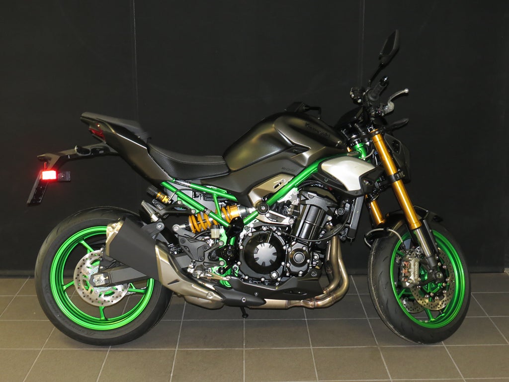 Kawasaki Z 900 SE 2027 - miniatyr 4