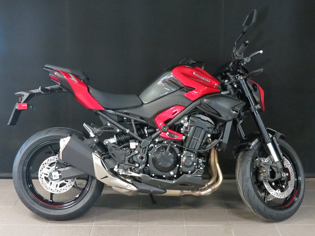 Kawasaki Z 900 2027 - miniatyr 4