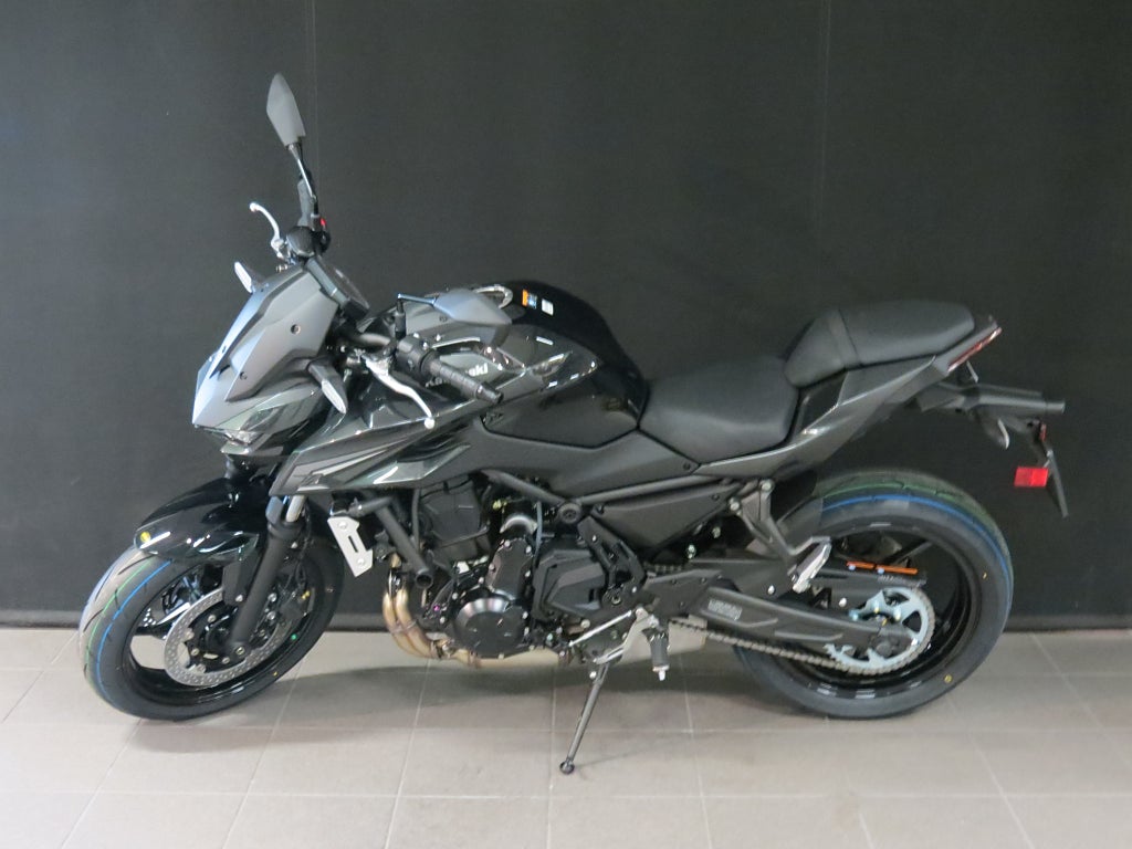 Kawasaki Z 650 S 2027 - miniatyr 2