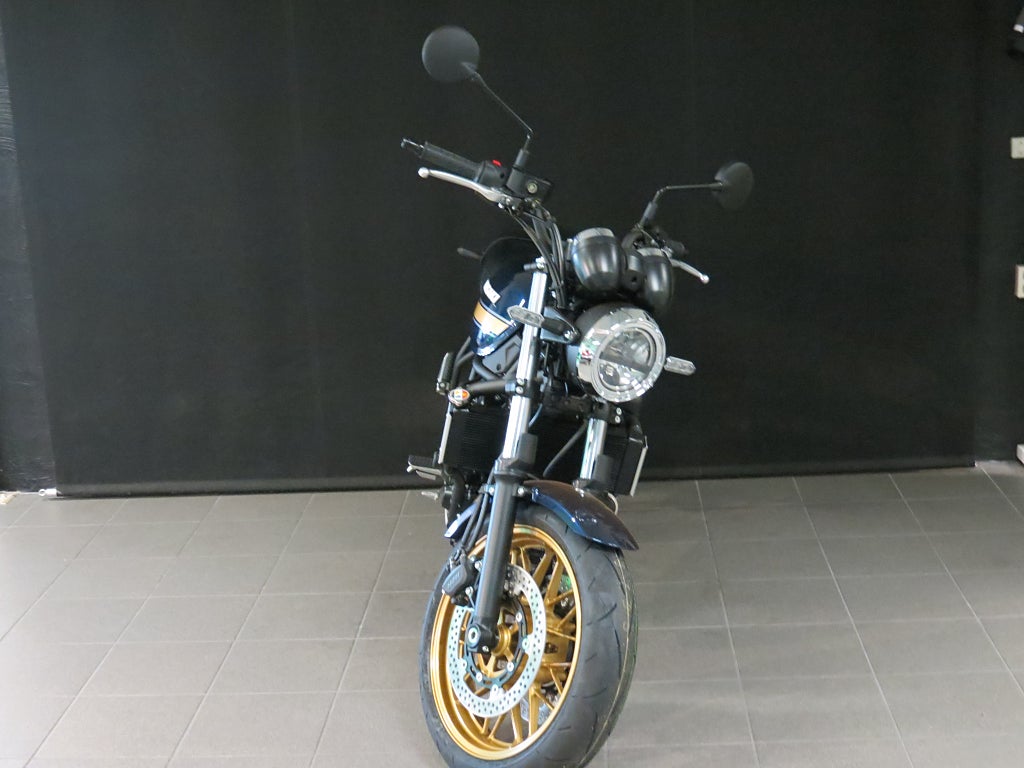 Kawasaki Z 650 RS 2027 - miniatyr 3