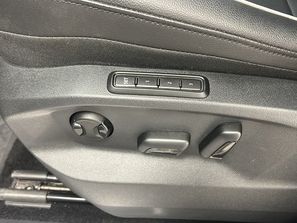 Volkswagen Tiguan 2021 - miniatyr 16