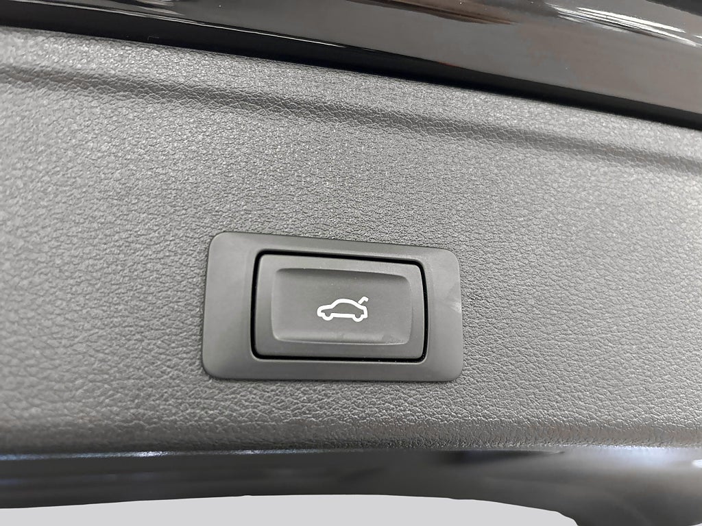 Audi A4 2020 - miniatyr 17