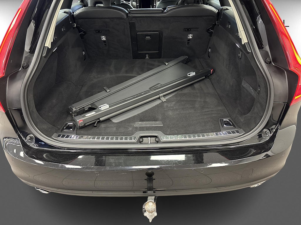 Volvo V90 2020 - miniatyr 10