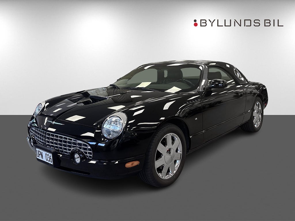 Ford Thunderbird 2002 - bild 1 av 14