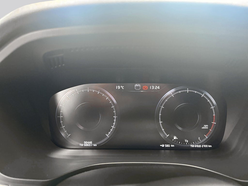 Volvo XC60 2020 - miniatyr 11