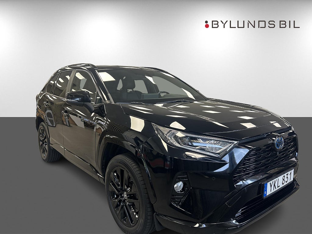 Toyota RAV4 2021 - miniatyr 3